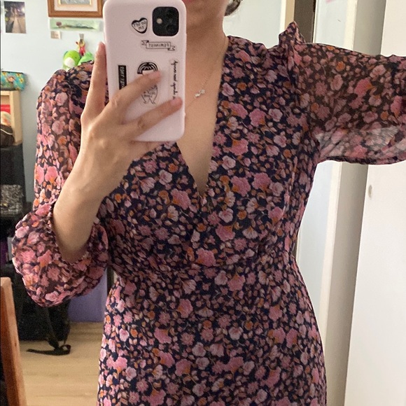 Floral Long Sleeve Dress - Picture 4 of 9